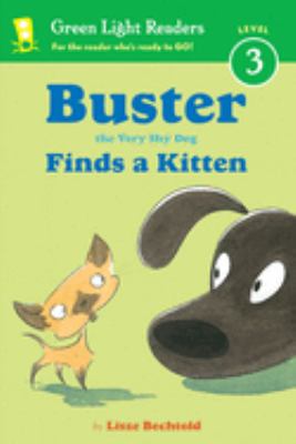 Buster the very shy dog finds a kitten /