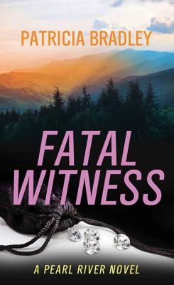 Fatal witness [large type] /