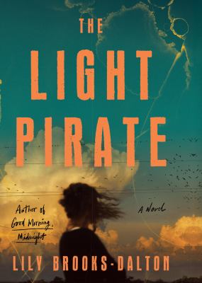 The light pirate [large type] /