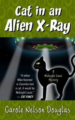 Cat in an alien x-ray [large type] /