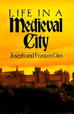 Life in a medieval city /