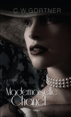 Mademoiselle Chanel [large type] /