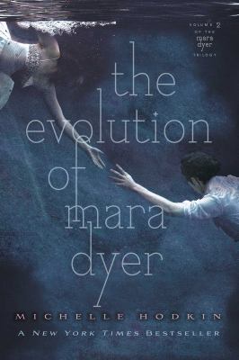The evolution of Mara Dyer / 2.