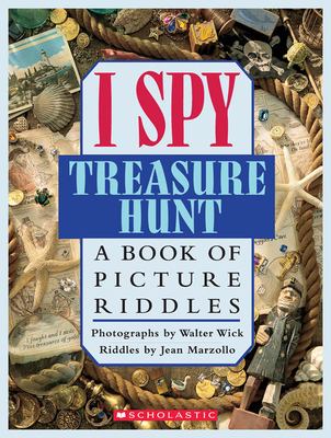 I spy treasure hunt : a book of picture riddles /